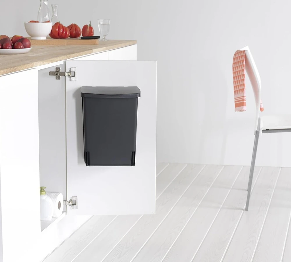 Integruojamas šiukšliadėžė Brabantia, 10 L
