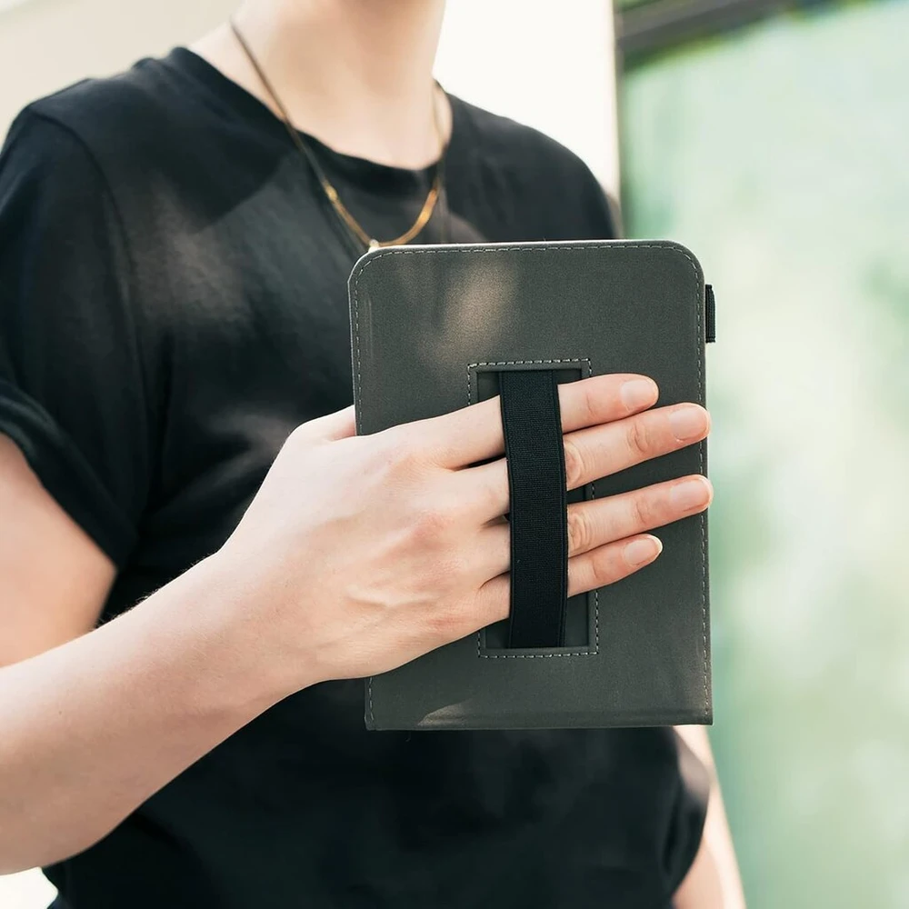 Kwmobile dėklas, suderinamas su kobo kobo libra colour/tolino vision colour dėklu - dėklas su kilpa ir stovu - bibliotekos tema, įvairiaspalvis
