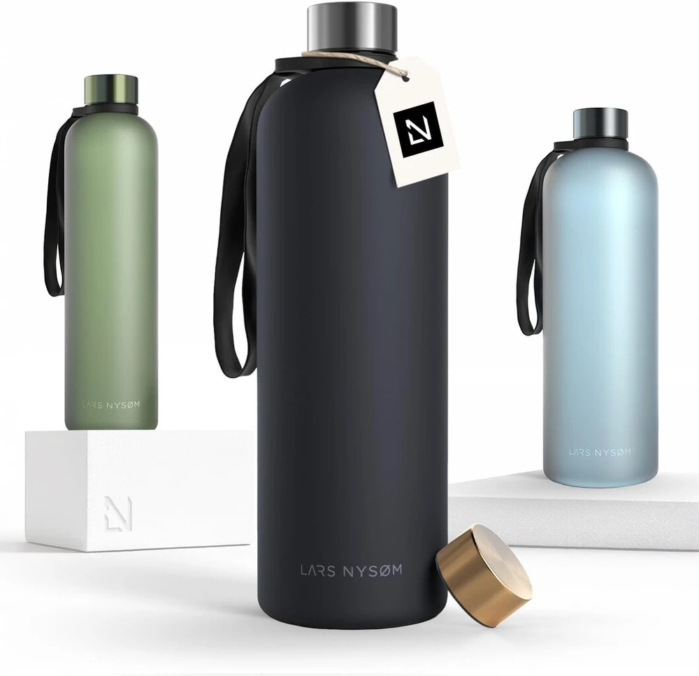 Lars Nysøm gertuvė 1.5 l, 1500 ml, be Bpa, itin lengva tritan sportinė vandens gertuvė, nepralaidi, tinkama gazuotiems gėrimams, sportui, biurui, jogai, vaikams, 2 dangteliai, onikso juoda