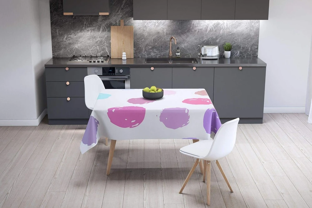 Le Jardin du Lin virtuvinis dekoratyvinis staltiesė su atsitiktiniu raštu 140 x 140 cm - sukurta ir pagaminta Turkijoje
