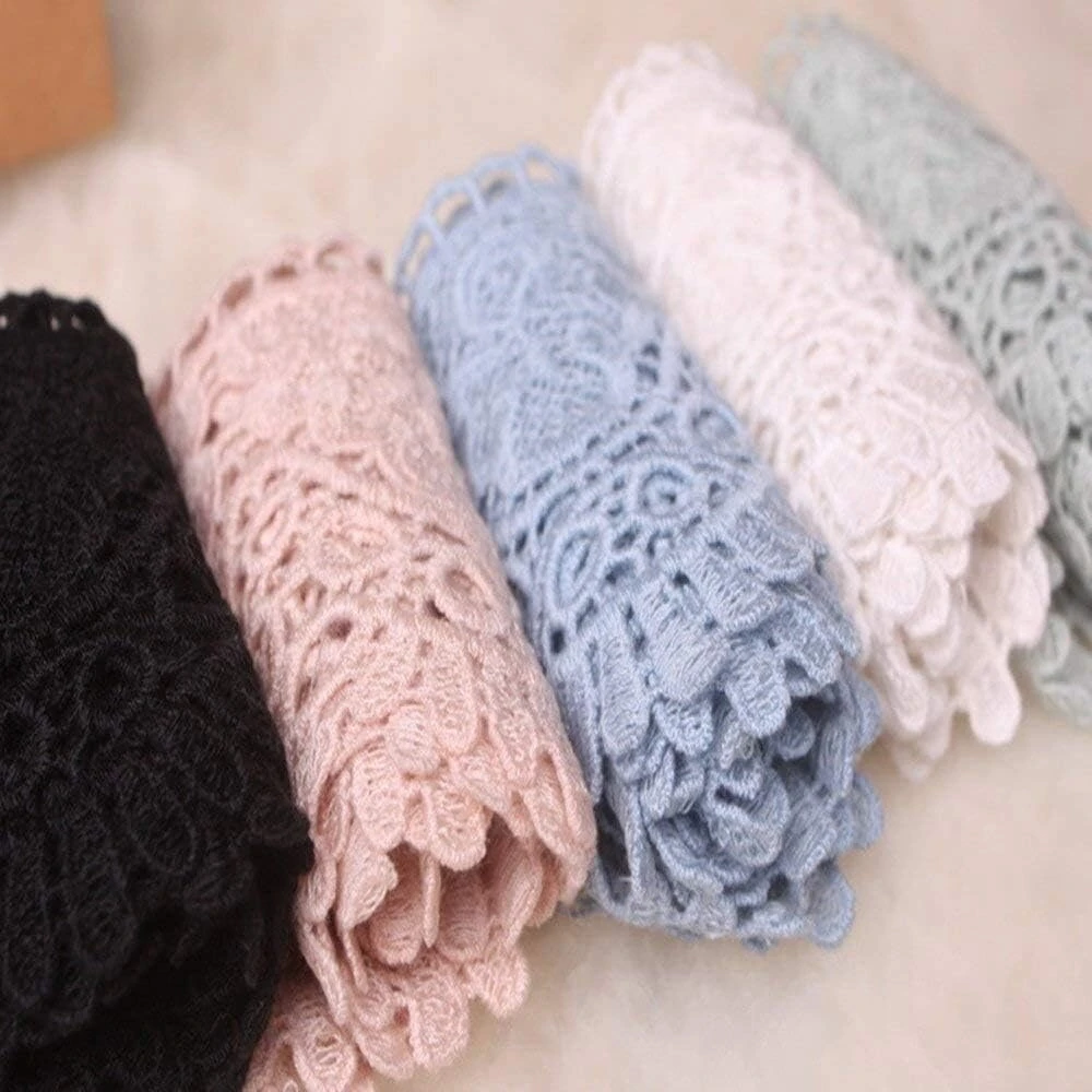 Little Lane Lace 9 cm pločio europietiško stiliaus elastinės nėrinių juostos siuvinėjimo audinys užuolaidoms, staltiesėms, drabužiams, nuotakos drabužiams, aksesuarams (2 vnt. pakuotėje) (žolės žalumo)