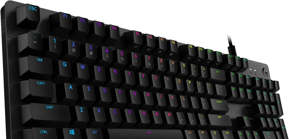 Logitech G512 mechaninė žaidimų klaviatūra, Gx-ruda Tactile jungikliai, Lightsync Rgb apšvietimas, Usb kilpa, aliuminio korpusas, programuojami F klavišai, portugališkas Qwerty išdėstymas, juoda