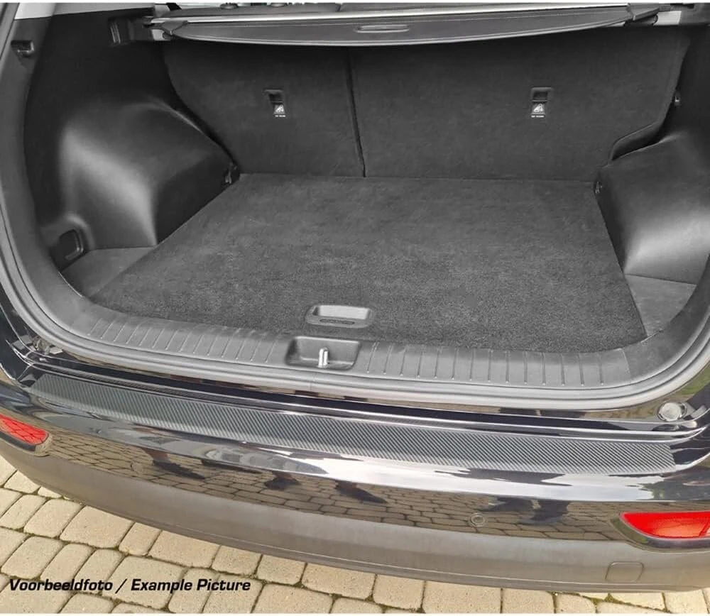 Max6 pritaikyta galinio buferio apsauginė plėvelė, suderinama su Volkswagen Passat 3c Variant Facelift 2011-2014, carbon look
