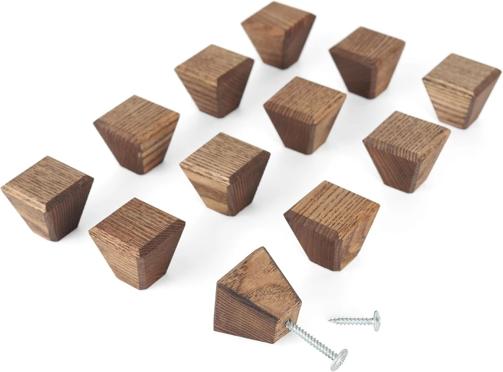 Medinės baldų rankenėlės – deimanto forma, 2.7 x 2.7 cm