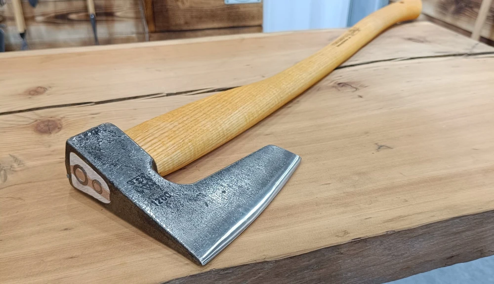 Grandininis pjūklas Miško pleištinė kirvis Krumpholz - uosis, 1.5kg