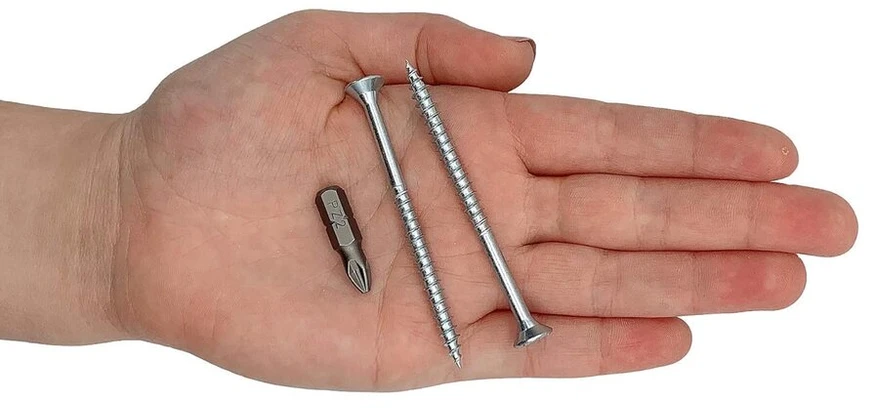 Pakuotė 100 vnt. galvanizuoto plieno 5.0 x 70 mm medvaržčių su daliniu sriegiu, pozi galvute, įleidžiami medienos drožlių plokštės varžtai (100, 5.0 x 70 mm)