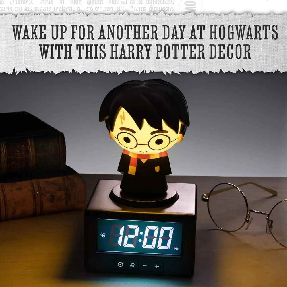 Paladone Harry Potter skaitmeninis žadintuvas - oficialiai licencijuotas, nuotaikos apšvietimas su Harry, naktinė lemputė su žadintuvu, kambario dekoracija Potter gerbėjams, juodas