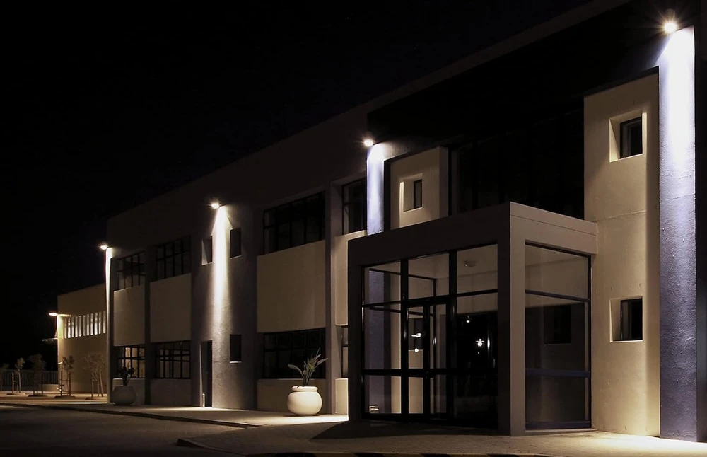Philips Projectline prožektorius, 50 W, 3000 K, juodas