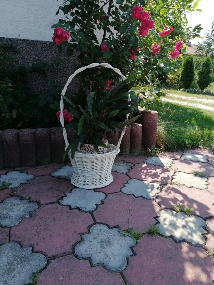 Pintas gėlių krepšelis