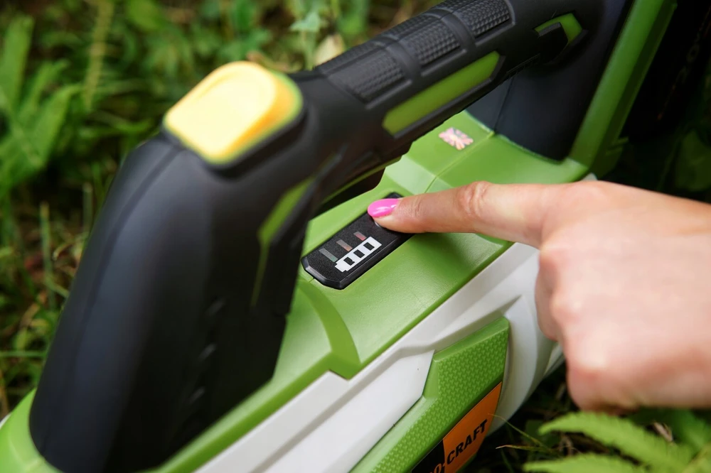 Procraft akumuliatorinis sodo lapų pūstuvas pb20