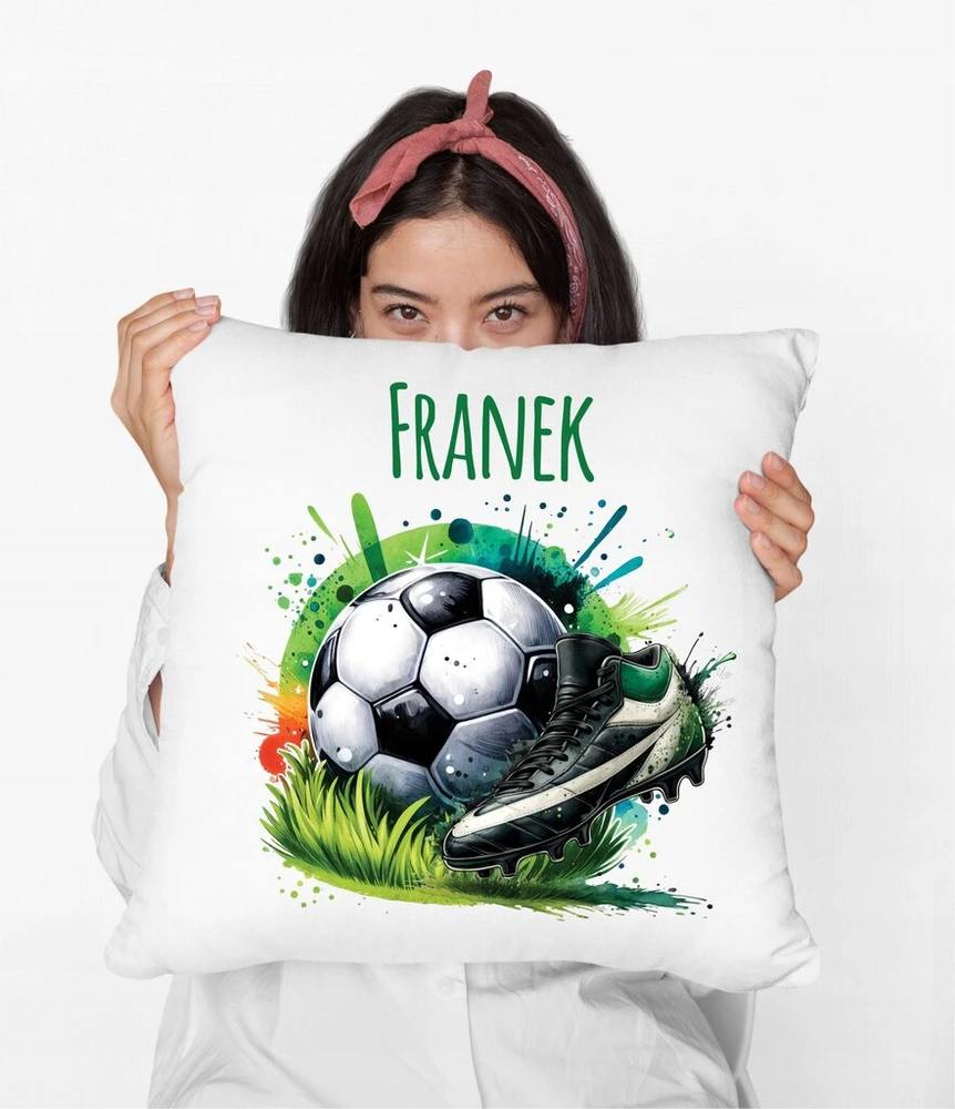 Puodelis + pagalvė dovana Futbolininkui futbolo kamuolys bateliai Bet Koks Vardas