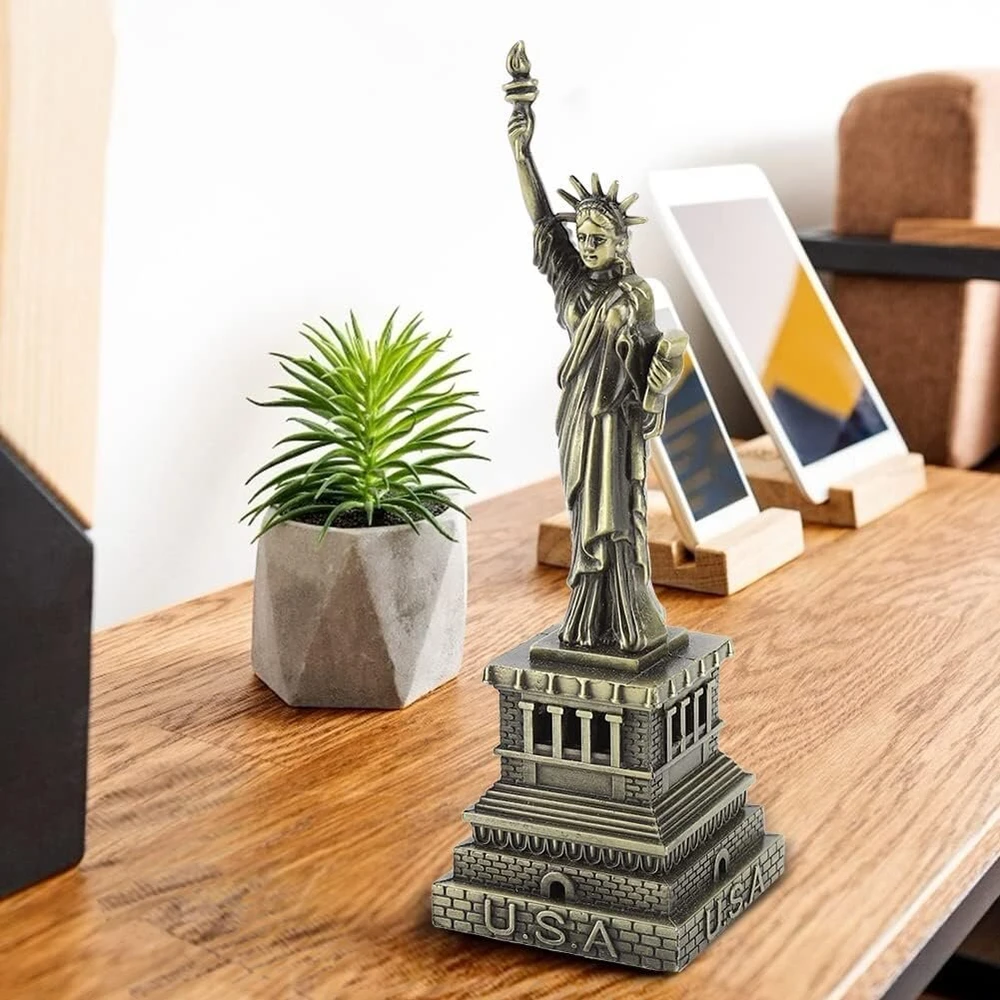Qanyegn suvenyrinė Laisvės statulos statulėlė, Niujorko Laisvės statula, nemokamas metalinis architektūrinis modelis, figūrėlės modelio dekoracija architektūros mylėtojams ir kelionių entuziastams