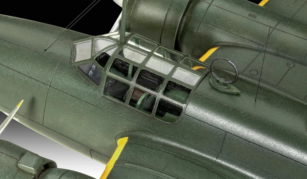 Revell Ki-21-ia Sally modelio rinkinys, 1:72 mastelis, 150 detalių, rankdarbių rinkinys nuo 12 metų, detalus modelis, tolimojo nuotolio bombonešis, autentiška kopija