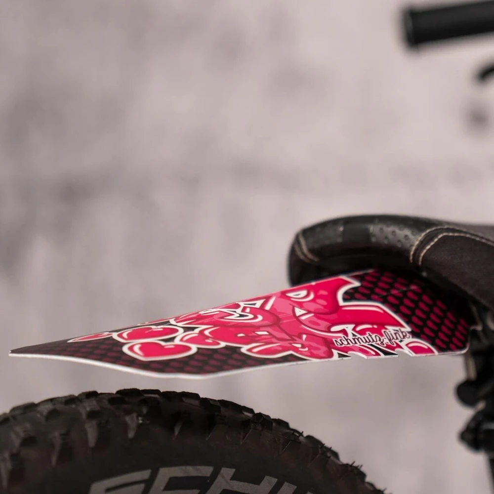 Riesel Design - Dirt: Fink purvasaugis vaikiškam dviračiui / apsauga nuo purslų vaikiškam dviračiui arba kalnų dviračiui / purvasaugis berniukams ir mergaitėms - montavimas be įrankių ant balnelio