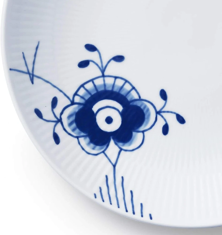 Royal Copenhagen Mėlyna Fluted Mega lėkštė, skersmuo 25 cm, porcelianas, balta/mėlyna, 1016905