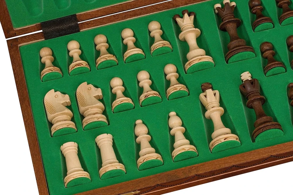 Sunrise Chess Games Sunrise Chess | Šachmatai Senator | Elegantas | Rankų darbo medinės figūros | Rankomis tapyta šachmatų lenta | Kruopščiai nušlifuotas | Optimaliai subalansuotas | Kasetė su įdėklu
