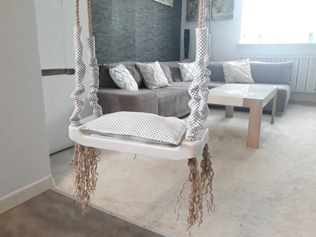 Sūpynės vaikams, plastikinė lenta - gamintojas