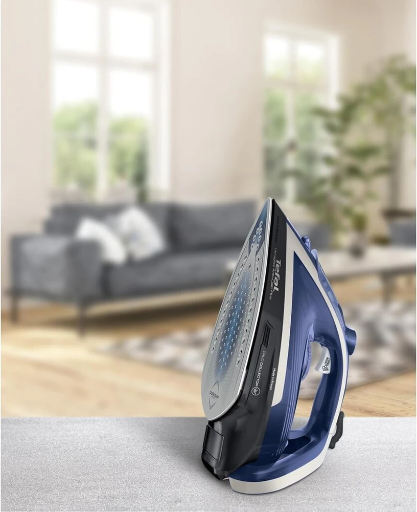 Tefal Ultragliss Plus Fv6846 garinis lygintuvas su apsauga nuo kalkių, 2800 W, nuimamas kalkių kolektorius, 50 g/min garų srautas, 260 g/min garų pliūpsnis, automatinis išsijungimas, pagaminta Prancūzijoje, mėlyna/balta