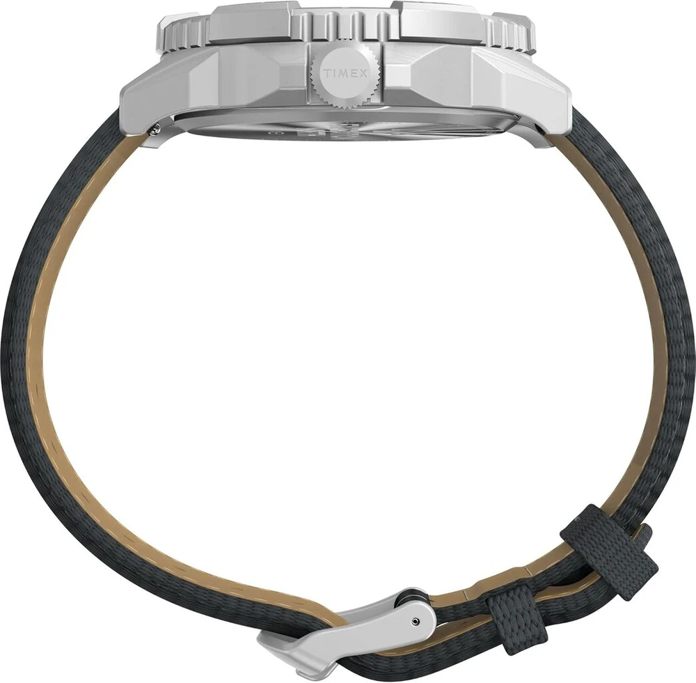 Timex vyriškas laikrodis Expedition North, 42 mm, juodas, ekologiškas dviejų dalių dirželis, žalias ciferblatas, sidabrinis korpusas Tw2w84200, juodas, dirželis.