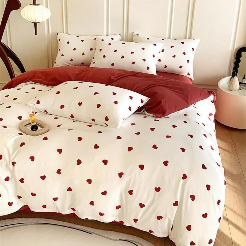Tospass Love patalynės komplektas 200 x 200 cm baltas raudonas širdelės mergaičių patalynės komplektas su meilės motyvu romantiškas mikropluošto antklodės užvalkalas 1 antklodės užvalkalas su užtrauktuku 2 pagalvių užvalkalai 80 x 80 cm