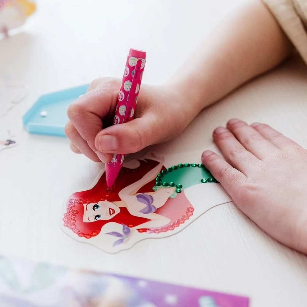 Totum 44227 disney princess diamond painting rinkinys: sukurkite žėrinčius arielės, belės ir rapunzelės paveikslėlius su gražiais kalnų krištolais