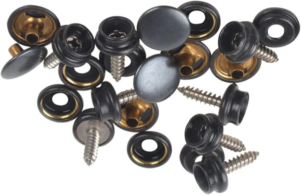 Trimming Shop 20 x 15 mm juodos spalvos trijų dalių spaudė su varžtu, skirta tvirtoms spaudėms drabužiams ir aksesuarams. Užtikrinkite patikimą užsegimą striukėms, džinsams, krepšiams ir kitiems siuvimo projektams