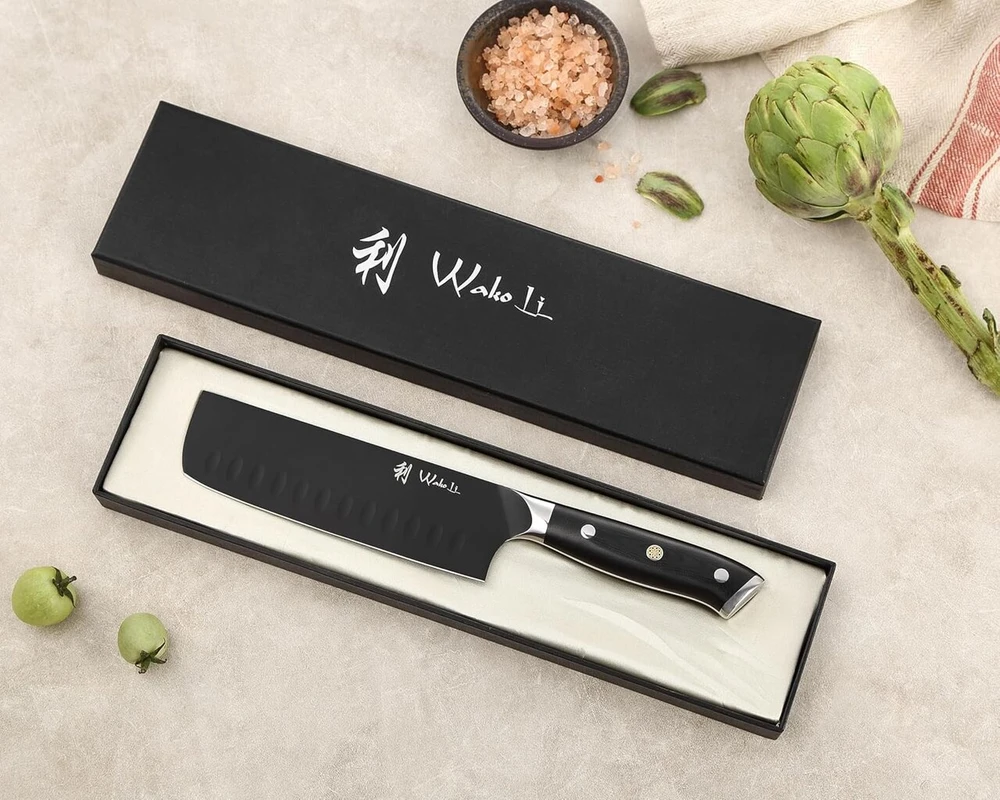 Wakoli Titanium Noir Nakiri peilis 17 cm I aukščiausios kokybės nerūdijančio plieno virtuvinis peilis su juoda titano danga I ergonomiška G10 rankena I aštrus profesionalus peilis stilingoje dovanų dėžutėje