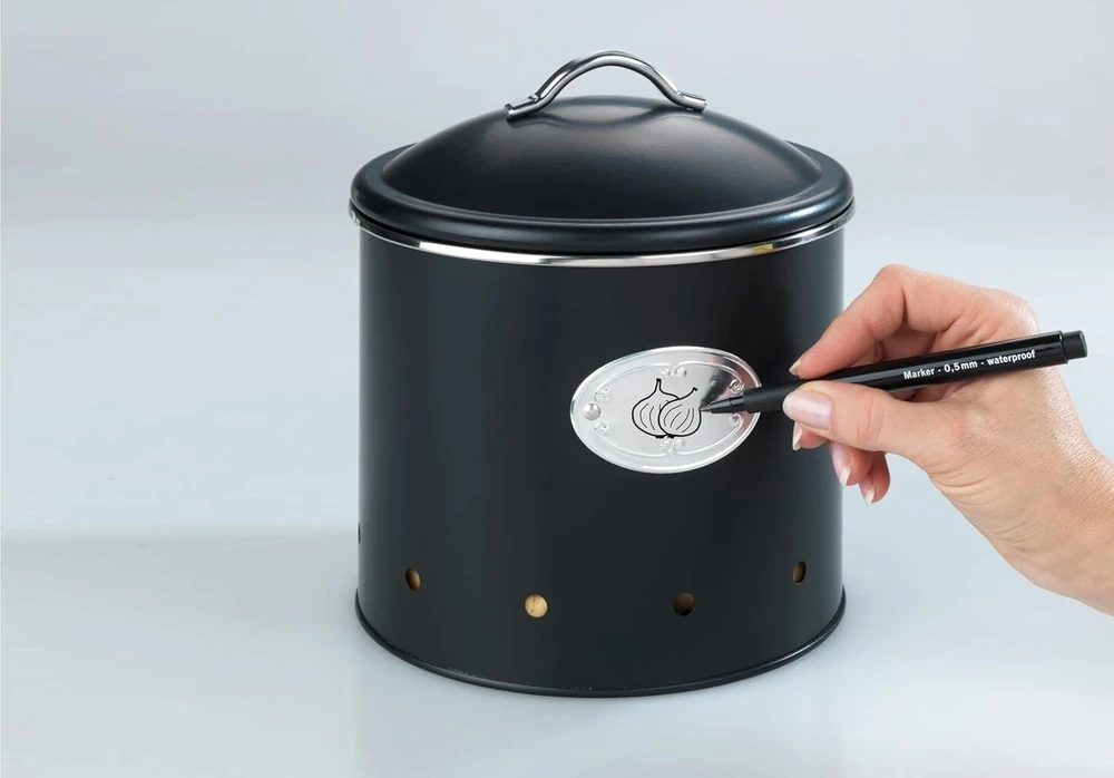 Wenko Nero maisto laikymo indas, 4l, juodas, su oro skylutėmis