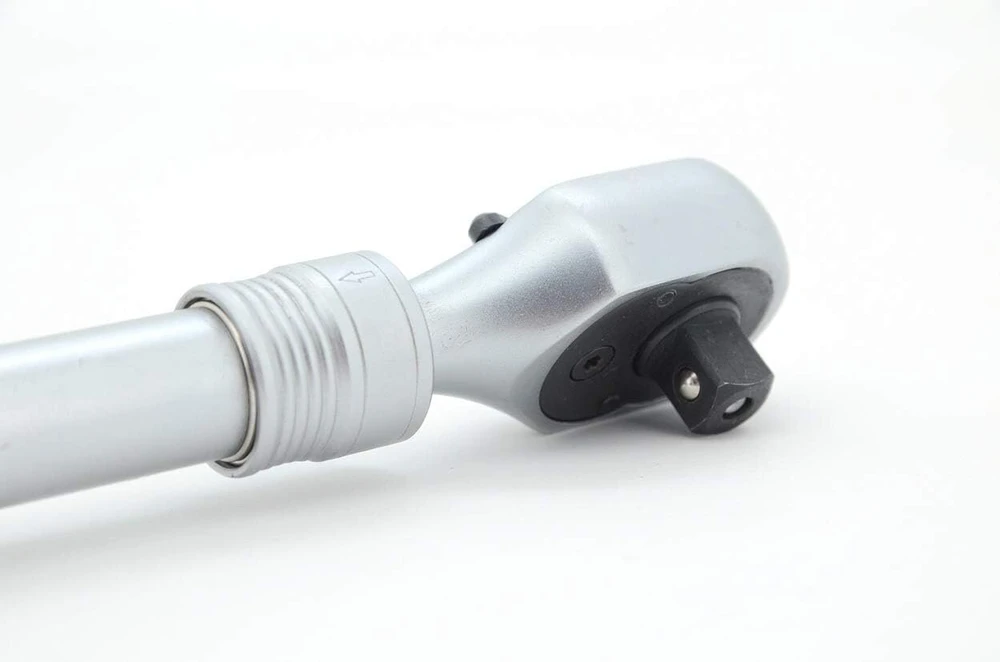 Yato Yt-0298 – terkšlinis raktas 3/8 "