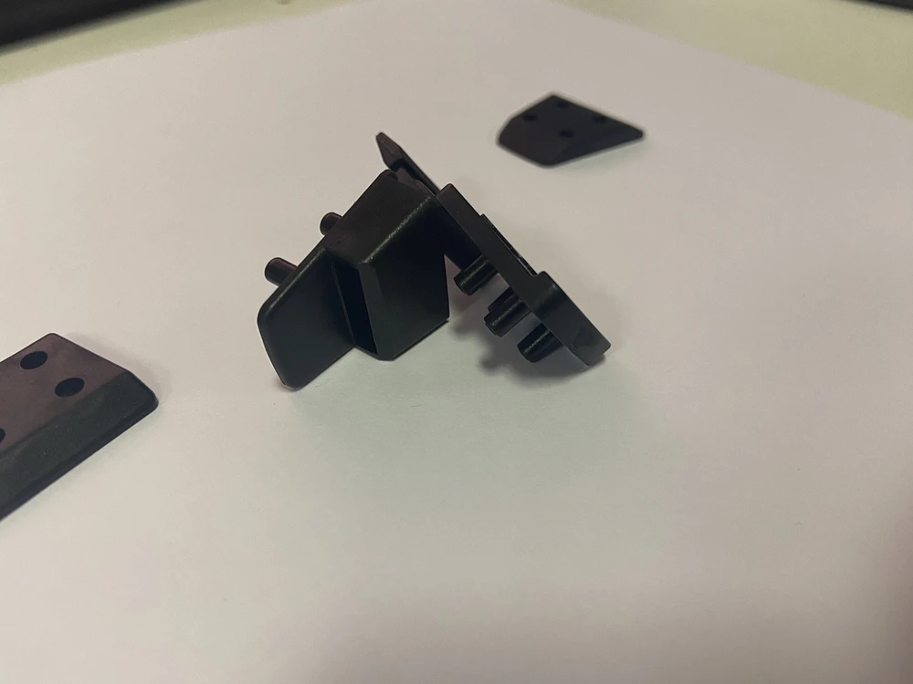 C4 Carbon Hidrokostiumo sagos klipsai C4 CF10