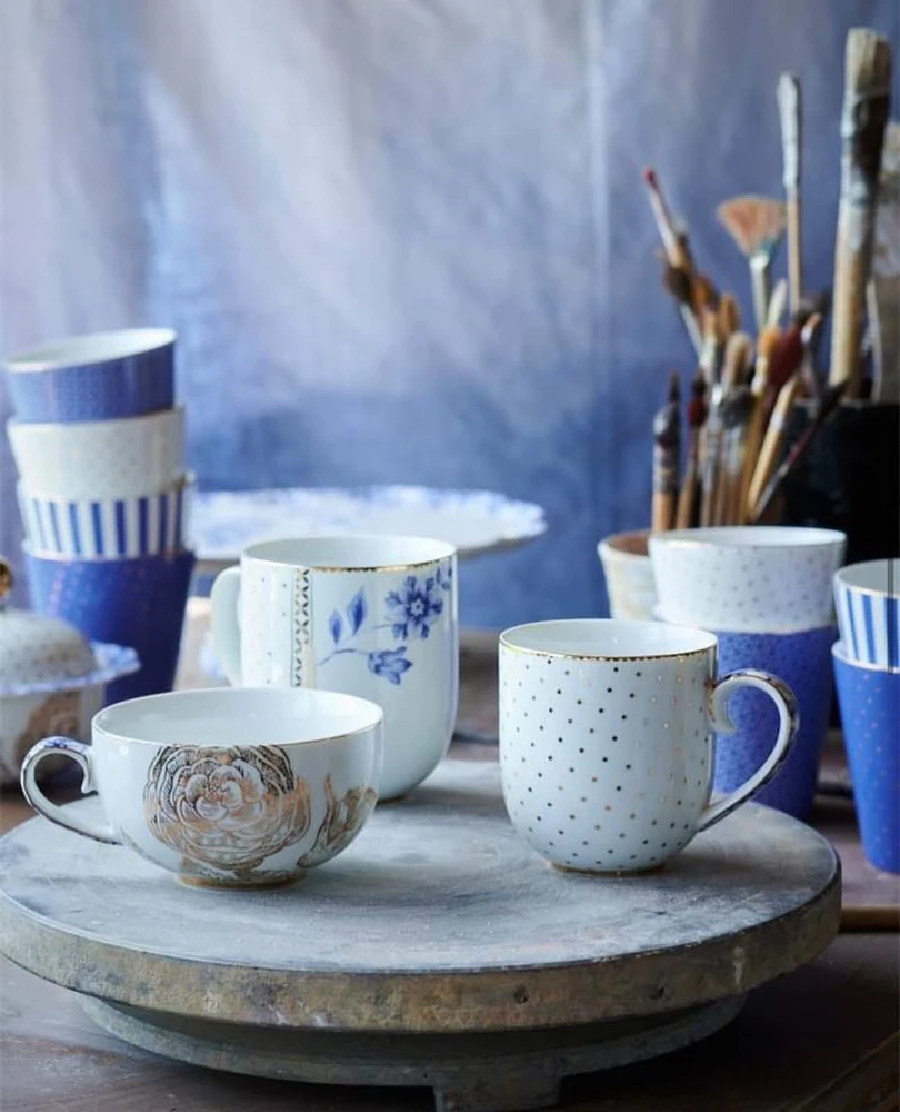 Porcelianinis puodelis su lėkštute Pip Studio Royal, mėlynas su rombiniu raštu, 230 ml