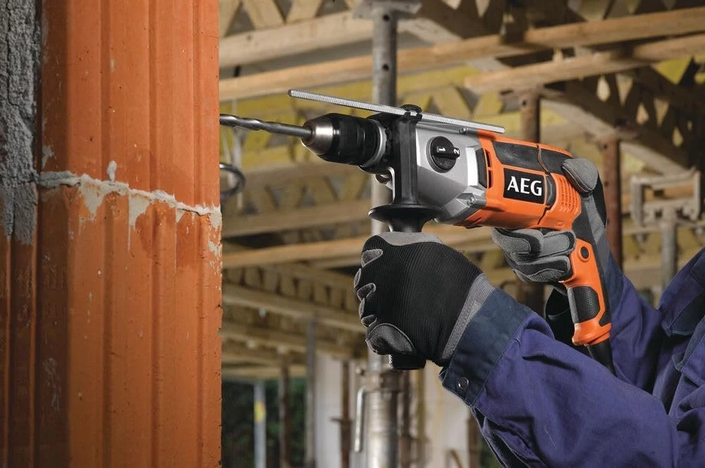 Aeg sb2e1100rv – gręžtuvas 1010 w 2 greičių gręžimo griebtuvai autom. 13 mm avs par max. 60 nm