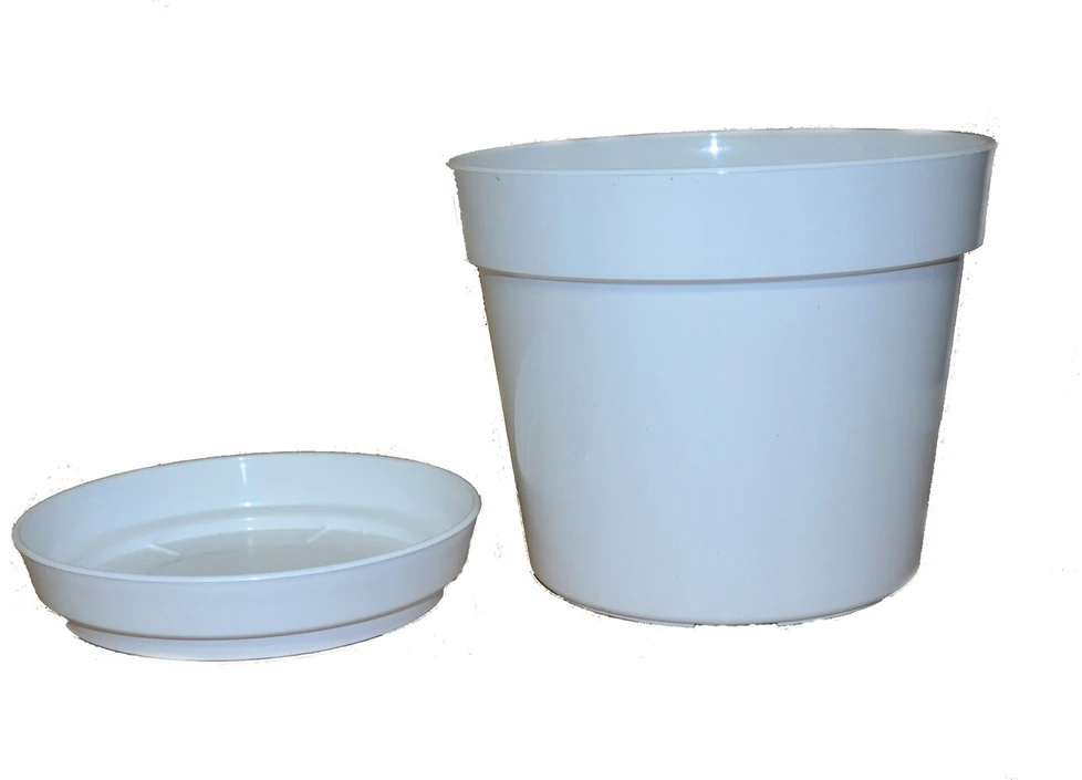 Baltas vazonas 18 cm su pagrindu ir 16 cm uždangalu