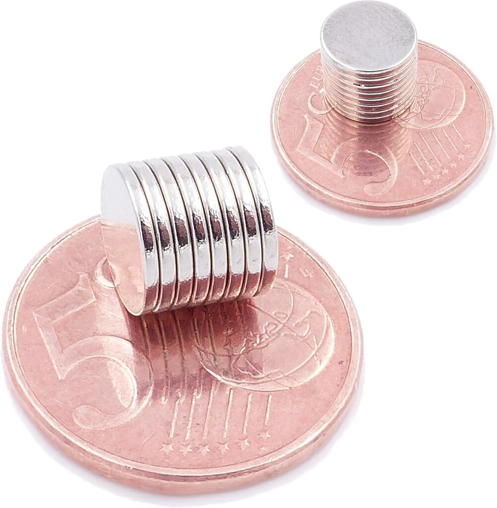 Brudazon 10 mini diskiniai magnetai 9 x 1 mm N52 stipriausio lygio neodimio magnetai itin stiprūs magnetai modelių gamybai, nuotraukoms, lentoms, skelbimų lentoms, šaldytuvams, rankdarbiams, ypač stiprus magnetinis diskas