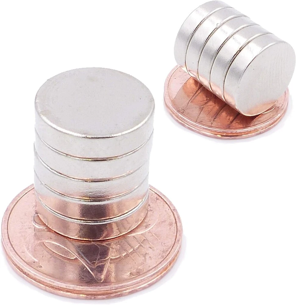 Brudazon 15 mini diskiniai magnetai 12 x 3 mm N52 stipriausio lygio neodimio magnetai itin stiprūs magnetai modelių gamybai, nuotraukoms, lentai, skelbimų lentai, šaldytuvui, rankdarbiams, itin stiprus magnetinis diskas