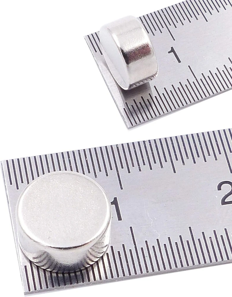 Brudazon 60 mini diskiniai magnetai 8 x 4 mm N52 stipriausio lygio neodimio magnetai itin stiprūs magnetai modelių gamybai, nuotraukoms, lentai, skelbimų lentai, šaldytuvui, rankdarbiams, itin stiprus magnetinis diskas