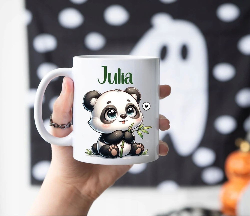 Dovanų rinkinys: puodelis, pagalvė ir maišelis su panda