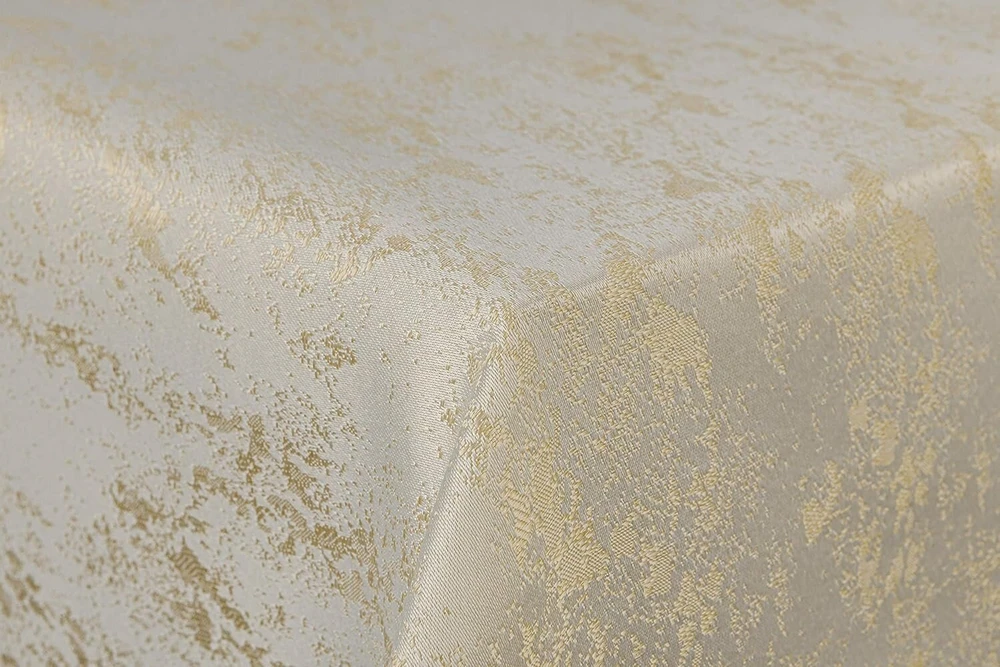 First-tex staltiesė Damask Jacquard Brilliant marginta 130 x 260 kvadratinė smėlio/šviesiai rudos spalvos su tiesiu kraštu