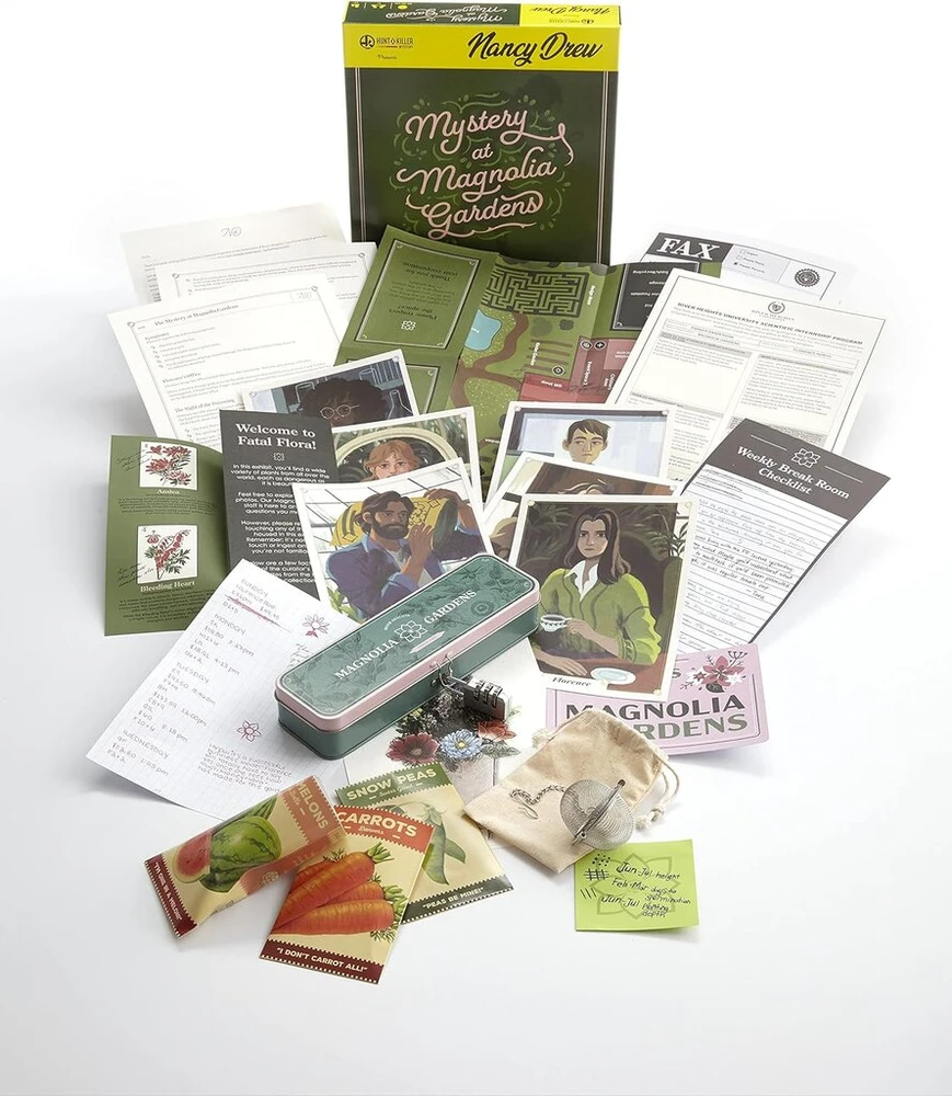 Hunt A Killer - Nancy Drew - paslaptis Magnolijų soduose, įtraukiantis žmogžudystės detektyvo žaidimas, tirkite įrodymus, pašalinkite įtariamuosius, sučiupti nusikaltėlius, skirtas pradedantiesiems detektyvams, žaidimų vakaras
