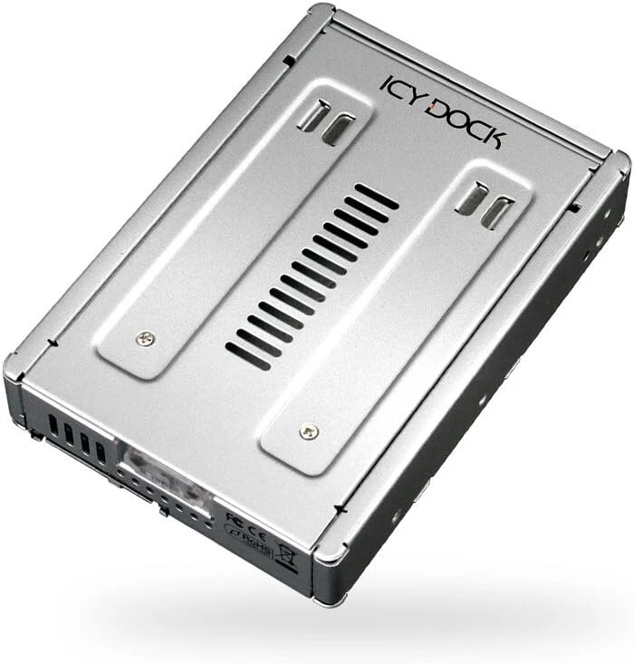 Icy Dock 2.5 colio (6.4 cm) į 3.5 colio (8.9 cm) Ssd/hdd keitiklis Ezconvert serija, sidabrinis