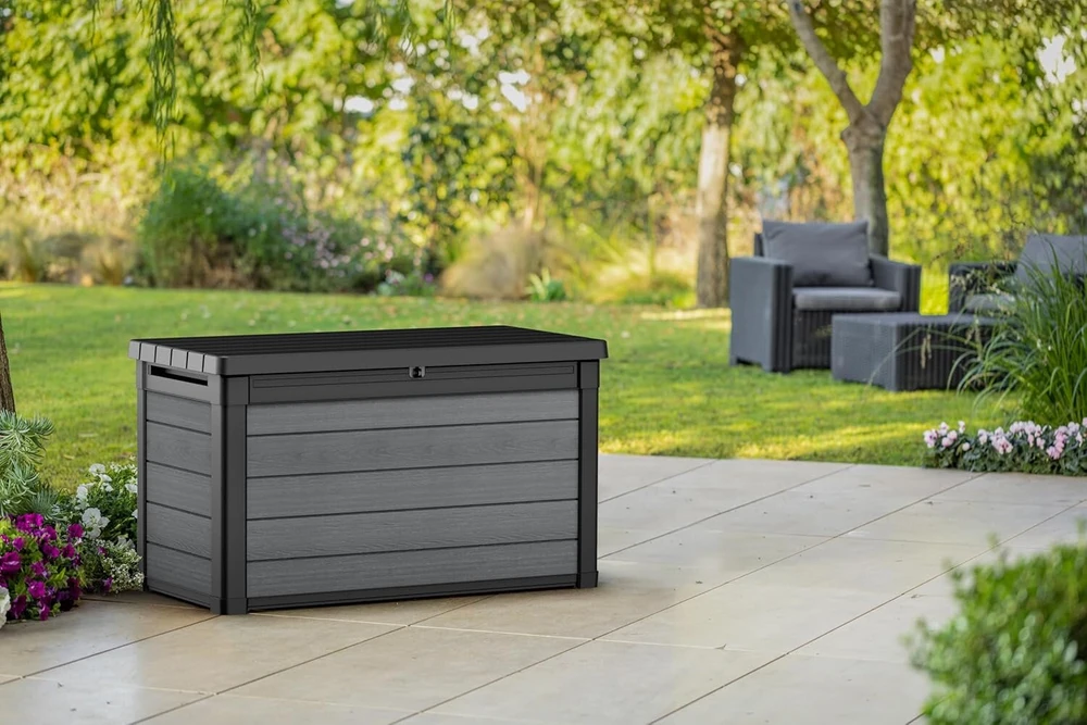 Keter Cortina sodo dėžė 100 g, medienos efekto apdaila, pilka, talpa 380 l, 122,9 x 62,1 x 70,6 cm