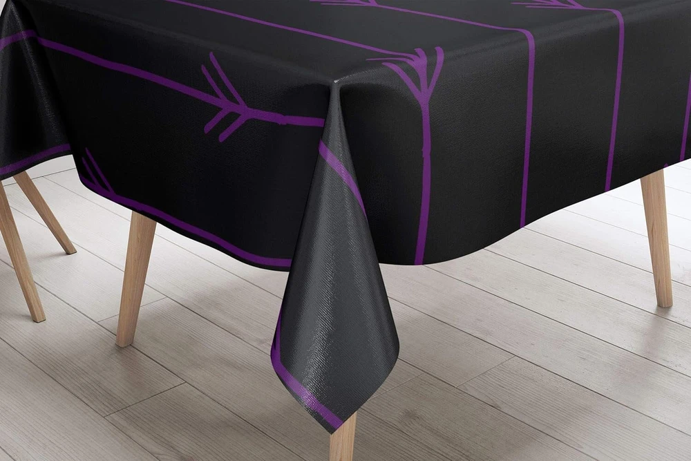 Le Jardin du Lin virtuvinė dekoratyvinė staltiesė violetinė juoda 140 x 140 cm - sukurta ir pagaminta Turkijoje
