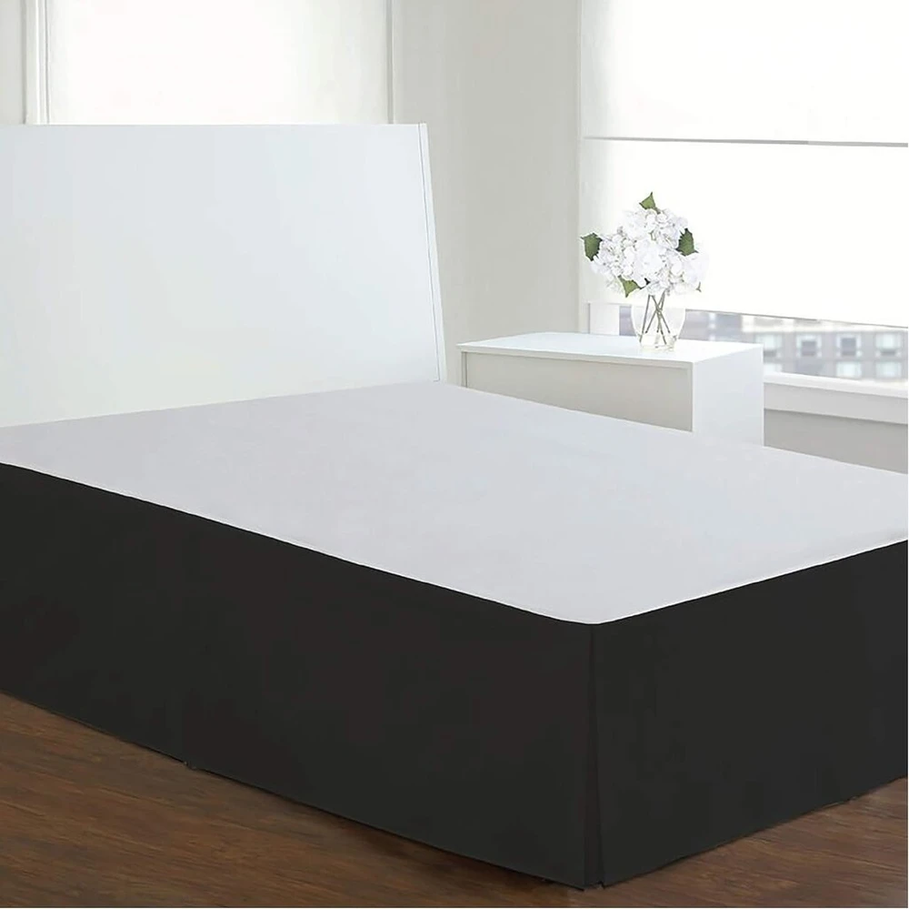 Lux Hotel Bedding pritaikytas lovos sijonas, klasikinis 14 colių ilgis, klostuotas stilius, queen, juodas