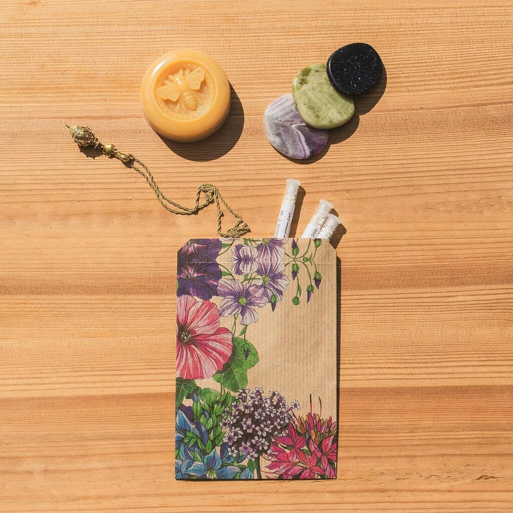 Magic Garden Seeds - Blütensplendour - 40 spalvingų popierinių maišelių/plokščių maišelių su 8 skirtingais dizainais - dovanų maišelis - mažas / mini spausdintas kraft popierius