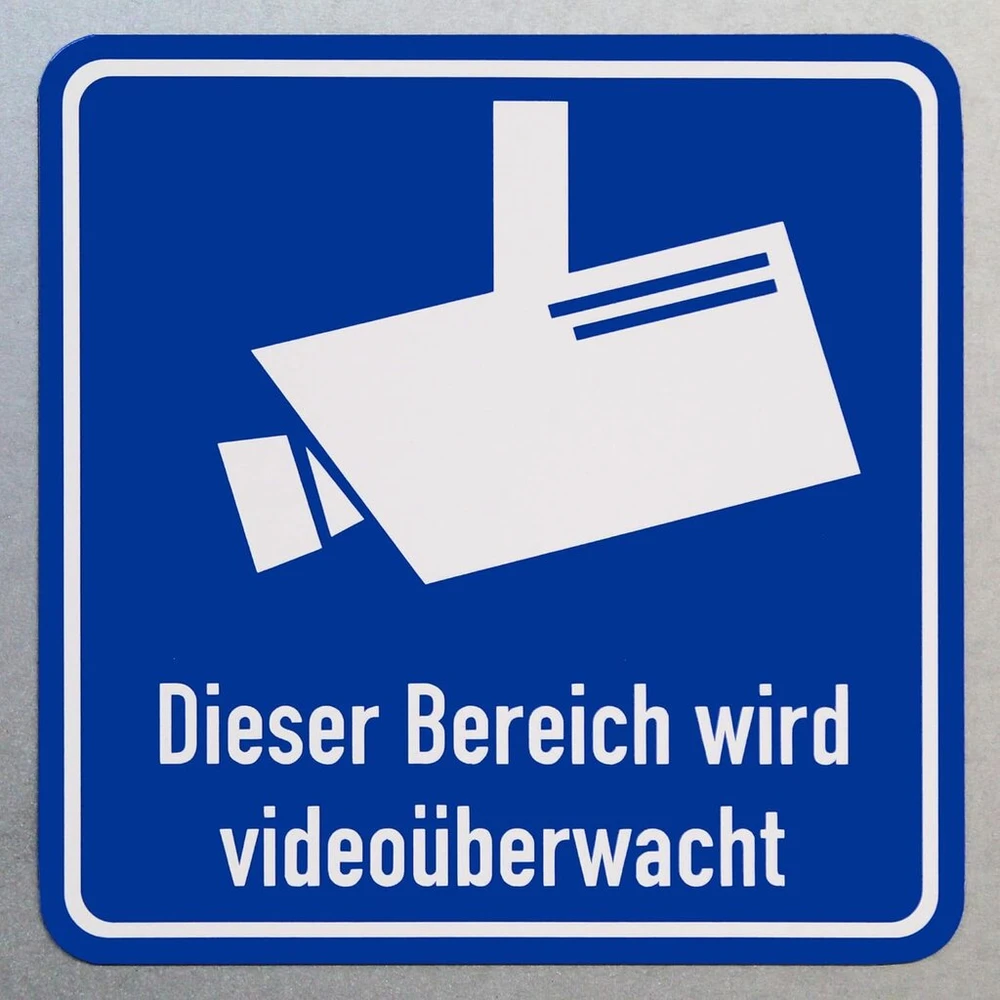 Magnetinis ženklas „area is monitored by video“ | Magnetinis ženklas su piktograma pagal din 33450 | Atsparus oro sąlygoms - tinkamas naudoti patalpose / lauke (15 x 15 cm)