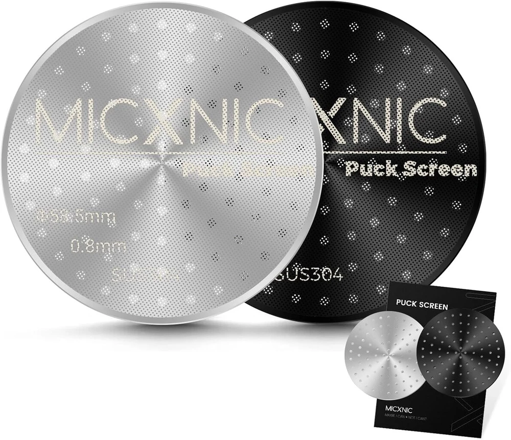 Micxnic Puck Screen 58 mm, 0,8 mm espreso sietelis 58 mm portafiltrui, 304 nerūdijančio plieno kavos Puck sietelis su titano danga, portafiltro priedai su popieriniu maišeliu, juodas sidabras, pakuotė