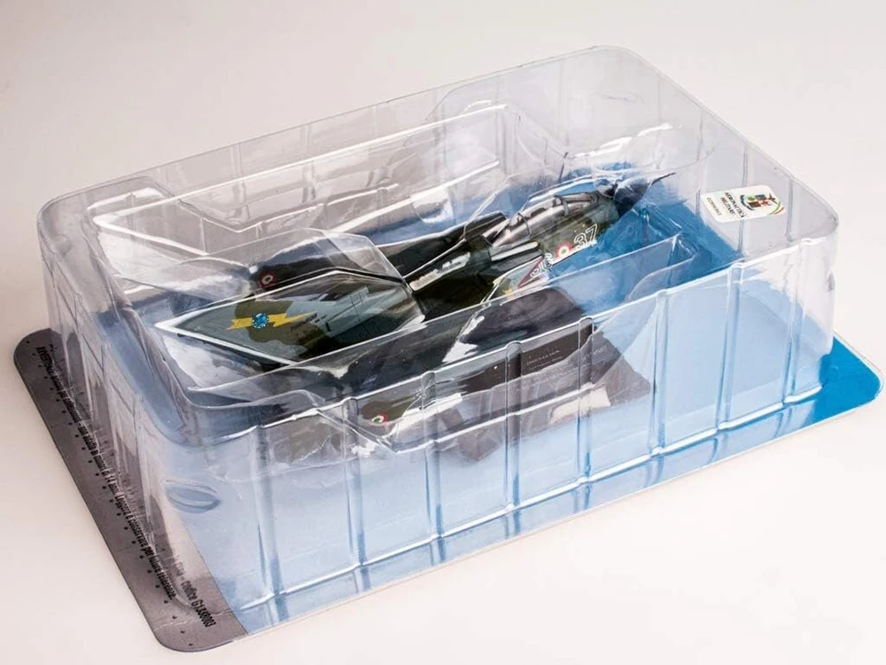 Opo 10 - karinis naikintuvas 1/100 Tornado Ids Militare Italiana 1990 - Cp03