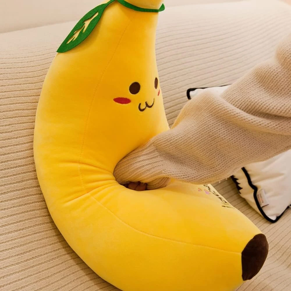 Pliušinis žaislas bananas, kimštinis žaislas kawaii bananas, ilga banano pagalvėlė, minkštas žaislas bananas, pliušinė pagalvėlė bananas, pliušinis žaislas bananas, animacinis žaislas lėlė, kimštinė pliušinė banano pagalvėlė, žaislinė dovana vaikams, bern