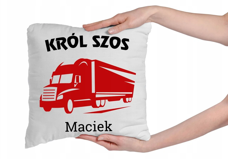 Puodelis ir pagalvė su sunkvežimiu "kelių Karalius" ir vardu