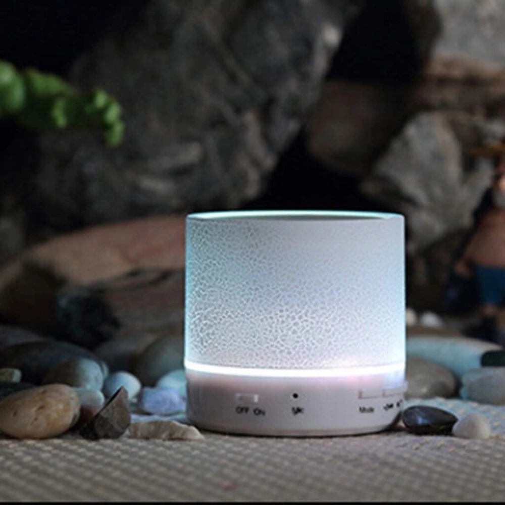 Kompiuterio kolonėlės Queen.y Mini bluetooth kolonėlė, blykstės aplinka, stereo poravimas, skambinimas laisvų rankų įranga, maža belaidė nešiojama kolonėlė dušui, kelionėms lauke, šviesos efektų išjungti negalima